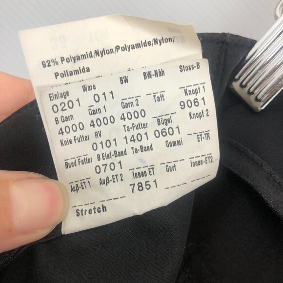 BRAX Hella MT Black Quilted Knee Ankle Zip Pants Sz 6R - Picture 14 of 14